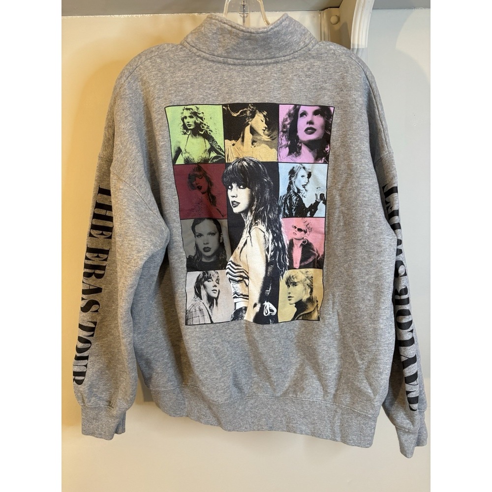 TAYLOR SWIFT Eras Tour Gray 1/4 Zip Sweatshirt M Collage Tour Merch